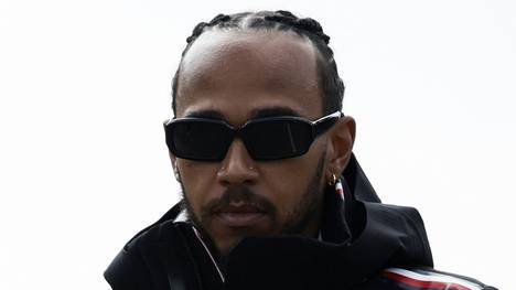 2025 in Rot: Lewis Hamilton