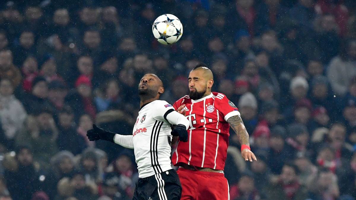 ARTURO VIDAL (bis 83.): Begann die Begegnung mit einem Fehlpass, dem er kurz darauf zwei weitere folgen ließ. Lange Zeit eine Unsicherheitsfaktor, stabilisierte sich erst gegen Ende der ersten Hälfte. Nach 83 Minuten gegen Tolisso ausgewechselt. SPORT1-Note: 3,5