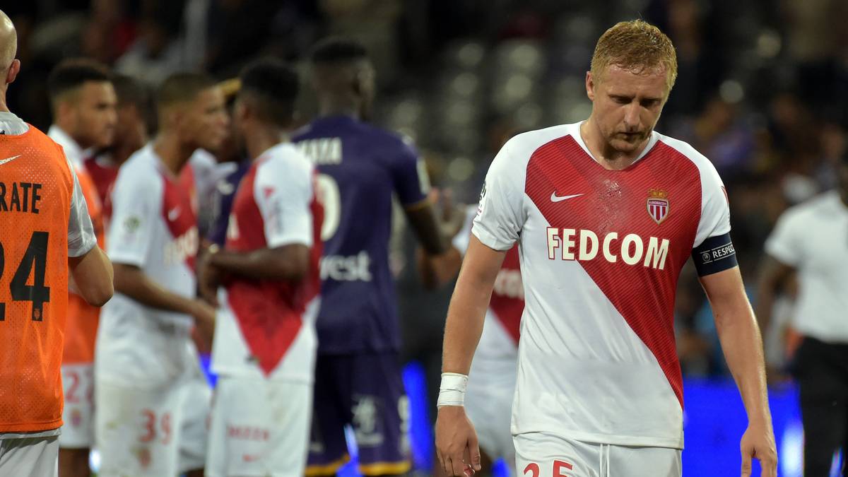 PLATZ 27 - AS MONACO: Als Champions-League-Teilnehmer in der heimischen Liga auf Platz 18: Das Team um Angreifer Radamel Falcao konnte bis dato lediglich einen Sieg einfahren. Monaco muss sich nach einem vollzogenen Umbruch noch finden. In Dortmund sind die Monegassen nach der Auftaktniederlage nur Außenseiter