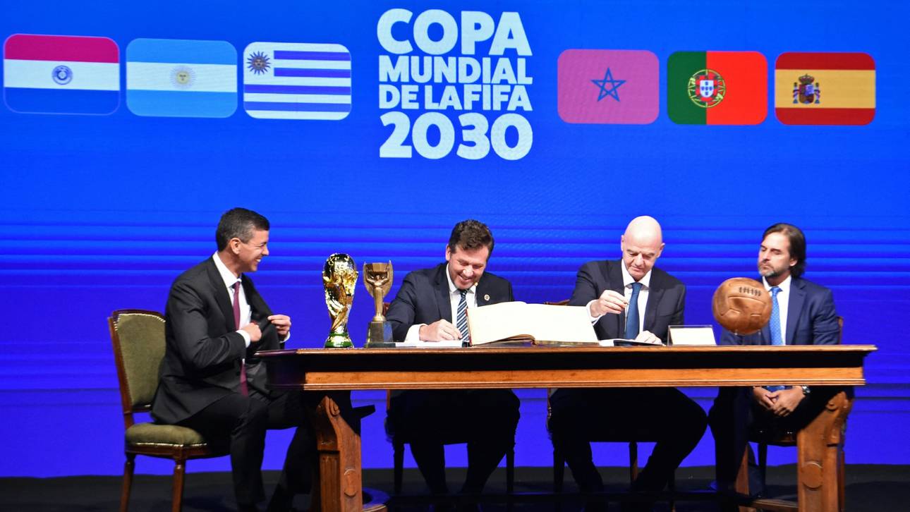 WM 2030: Sechs Länder, drei Kontinente, viele Fragen