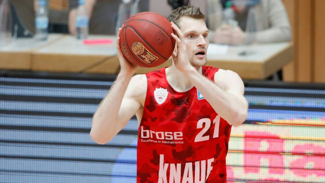 Basketball: Vizemeister Bonn holt Pape und Koch