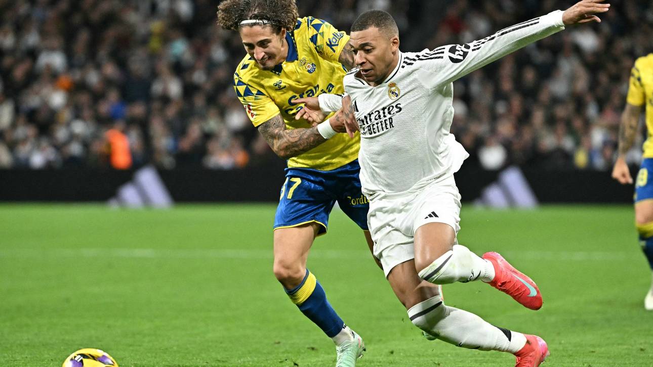 BVB holt auch Stürmer Silva aus Wolverhampton