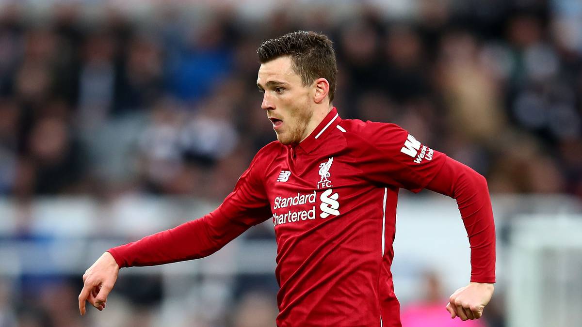 LINKSVERTEIDIGER - ANDY ROBERTSON: Schottischer Dauerläufer auf links. Läut die meisten Bälle sicher ab. Technisch nicht der eleganteste, aber aufgrund seines bedingungslosen Einsatzes ein wichtiger Bestandteil des Klopp-Fußballs