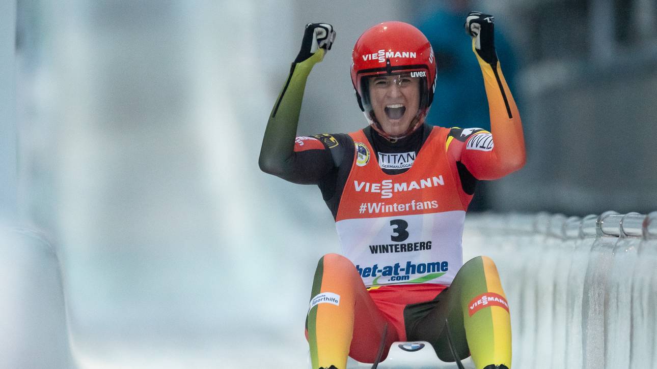 Rodlerinnen landen Dreifachsieg