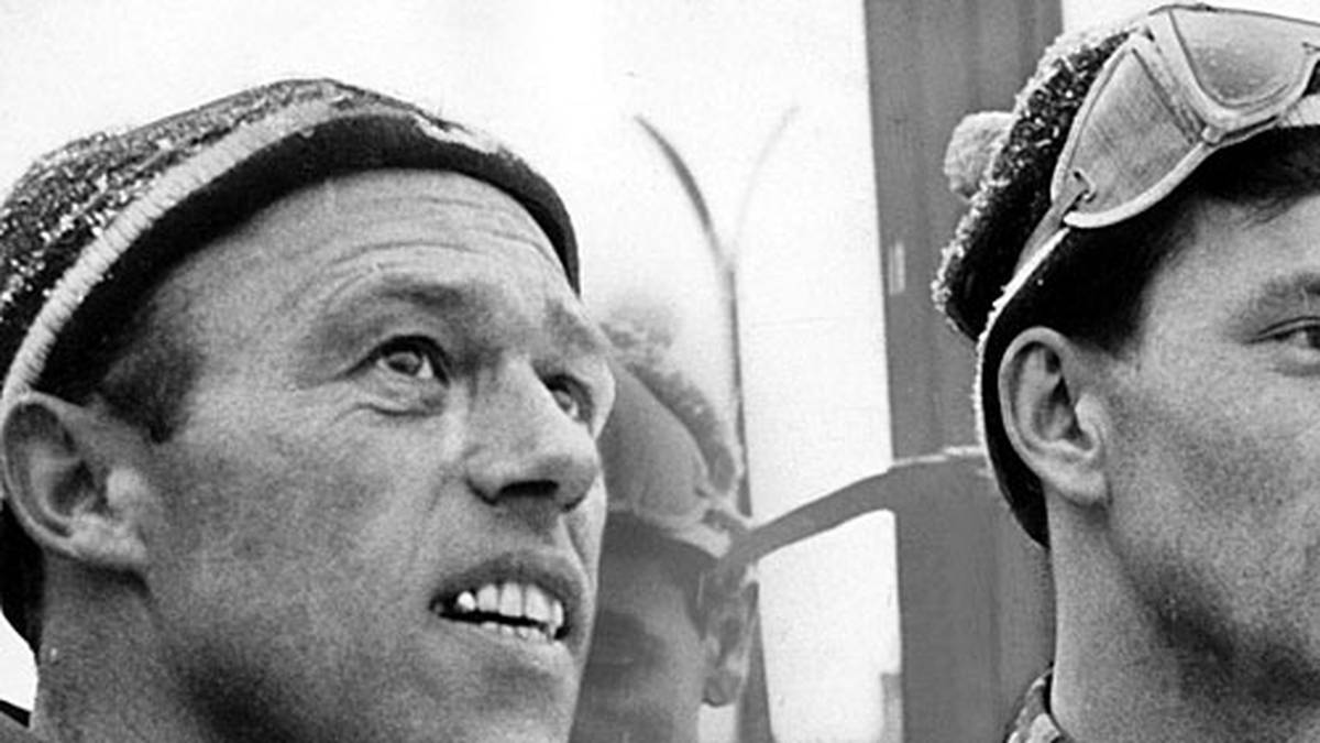 ... Josef "Sepp" Bradl (l.) am 15. März 1936 den ersten Sprung über 100 Meter setzt. Nach 101 Meter landet er - auf den Tag genau zwei Jahre später legt der 1982 verstorbene Österreicher noch einmal sechs Meter drauf