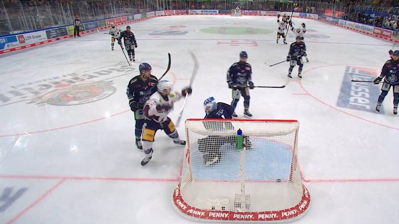 Iserlohn hält Topscorer