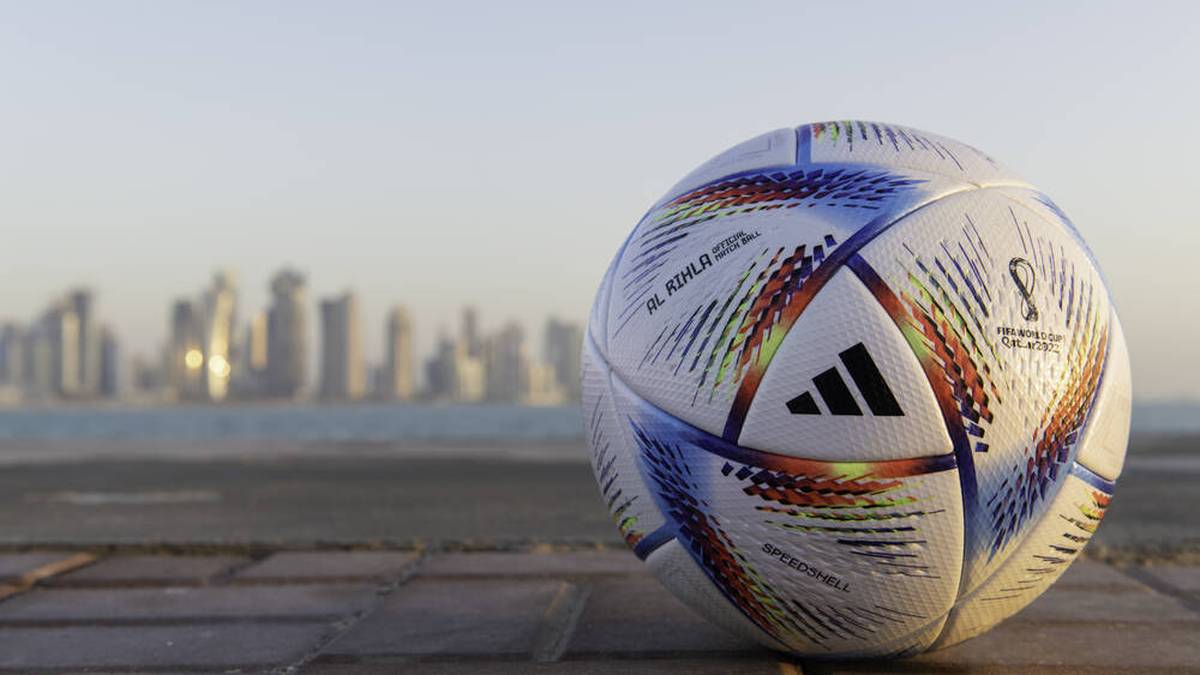 Das ist der neue Spielball 'Al Rihla' von Adidas für die WM 2022 in Katar