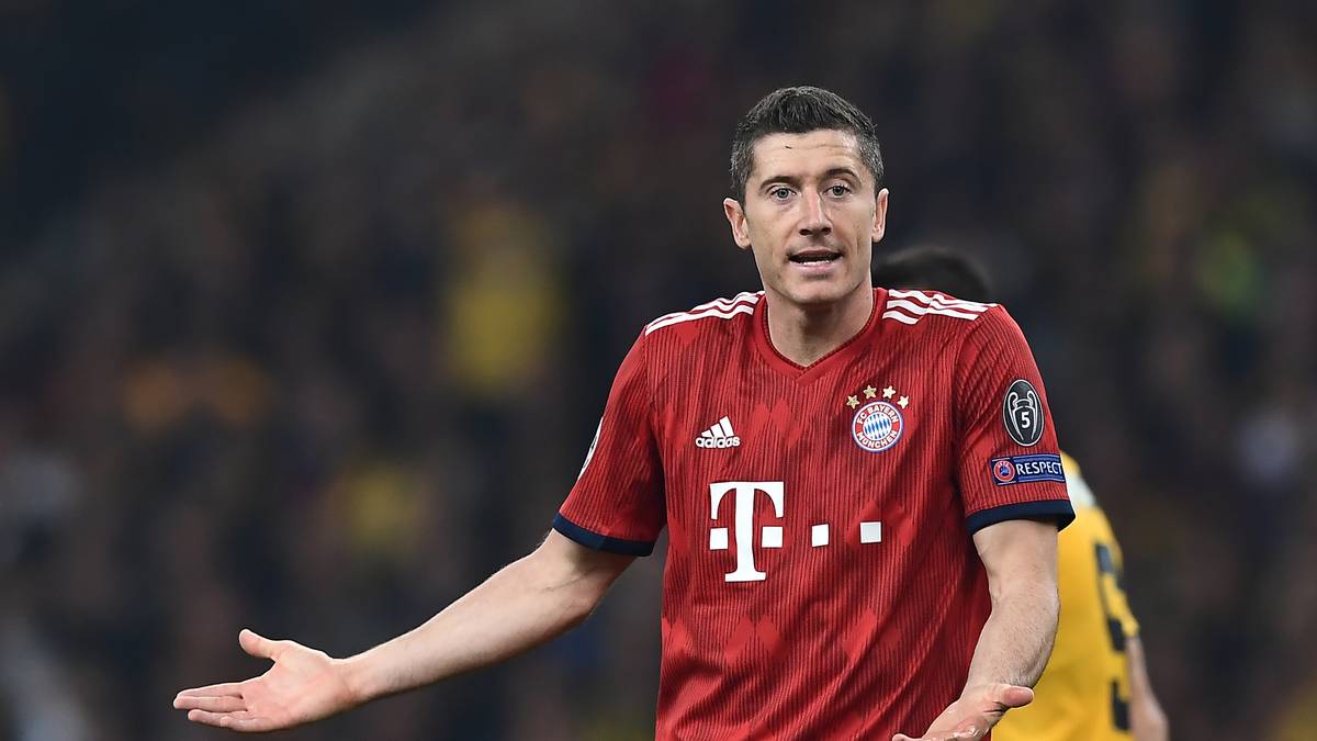 ROBERT LEWANDOWSKI (bis 84.): Unglückliches Spiel für den Polen in Halbzeit eins. Als Einzelspitze tat er sich wie erwartet schwer gegen Athen-Kante Chygrynskiy. Hätte zweimal auf Robben durchstecken können, verpasste aber das Abspiel. Schoss einmal über das Tor (32.). Nach tollem Pass von Rafinha musste er zum 2:0 nur noch einschieben (63.). SPORT1-Note: 3,5