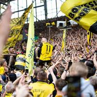 Marco Reus feiert in seinem letzten Heimspiel für Borussia Dortmund einen Gänsehaut-Abschied mit einem Besuch auf der Südtribüne. Eine große Mission bleibt aber noch.