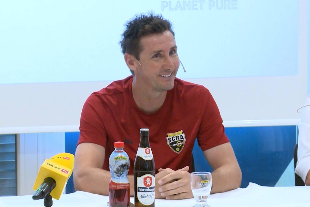 Surreal: Klose trainiert jetzt einen Dorfklub