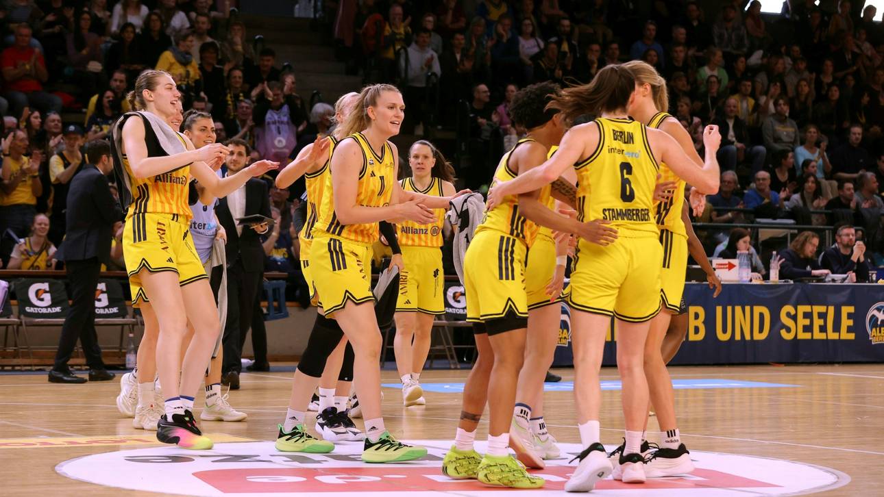 ALBA-Frauen erstmals Pokalsieger