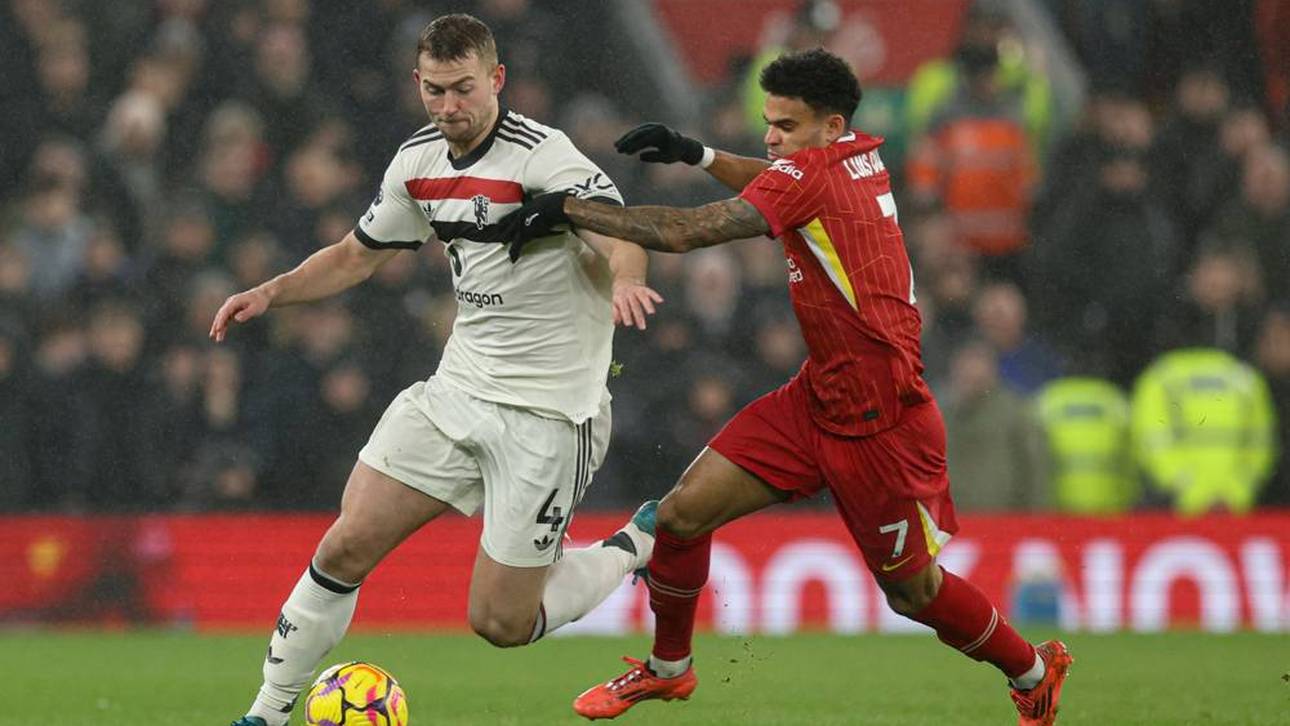 Reds stolpern trotz de Ligts Fauxpas