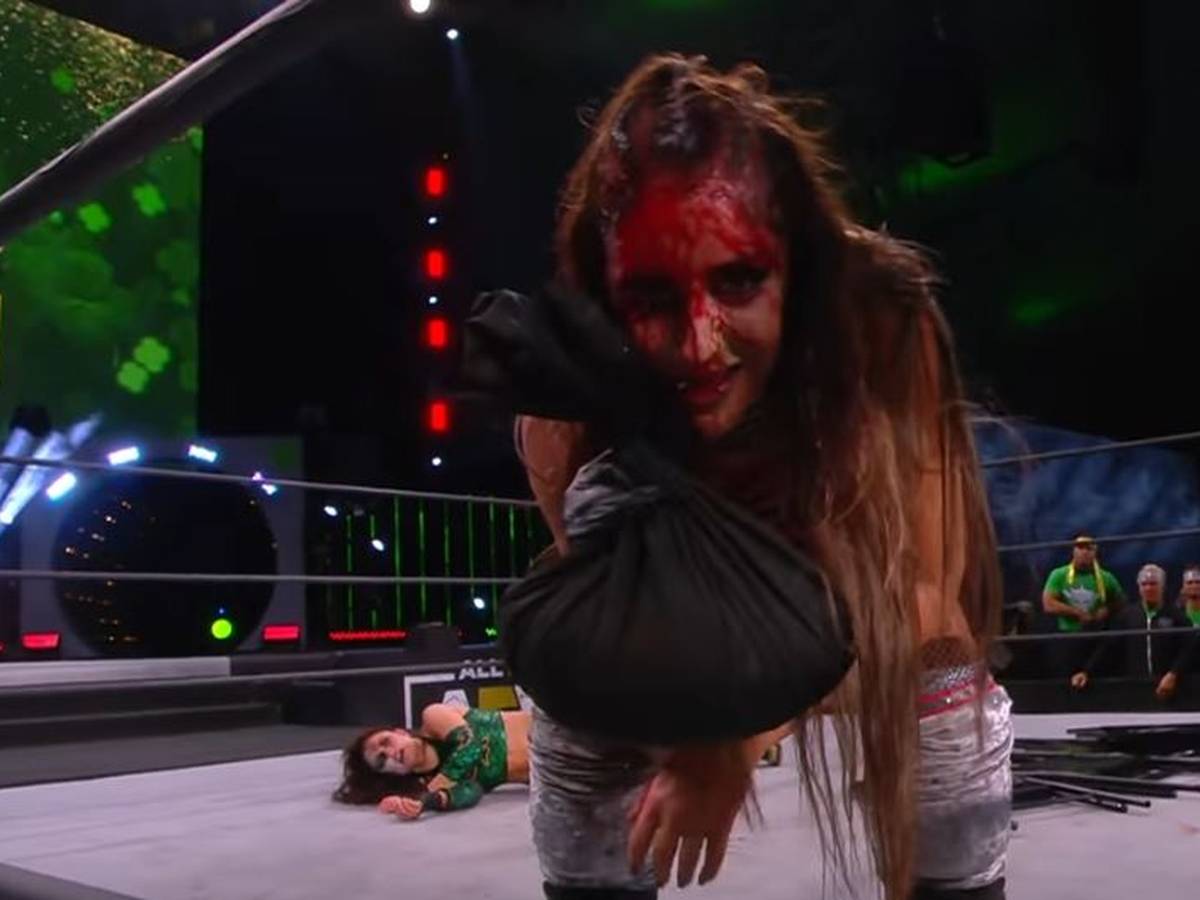 Aew Dynamite Blutbad Zwischen Britt Baker Thunder Rosa