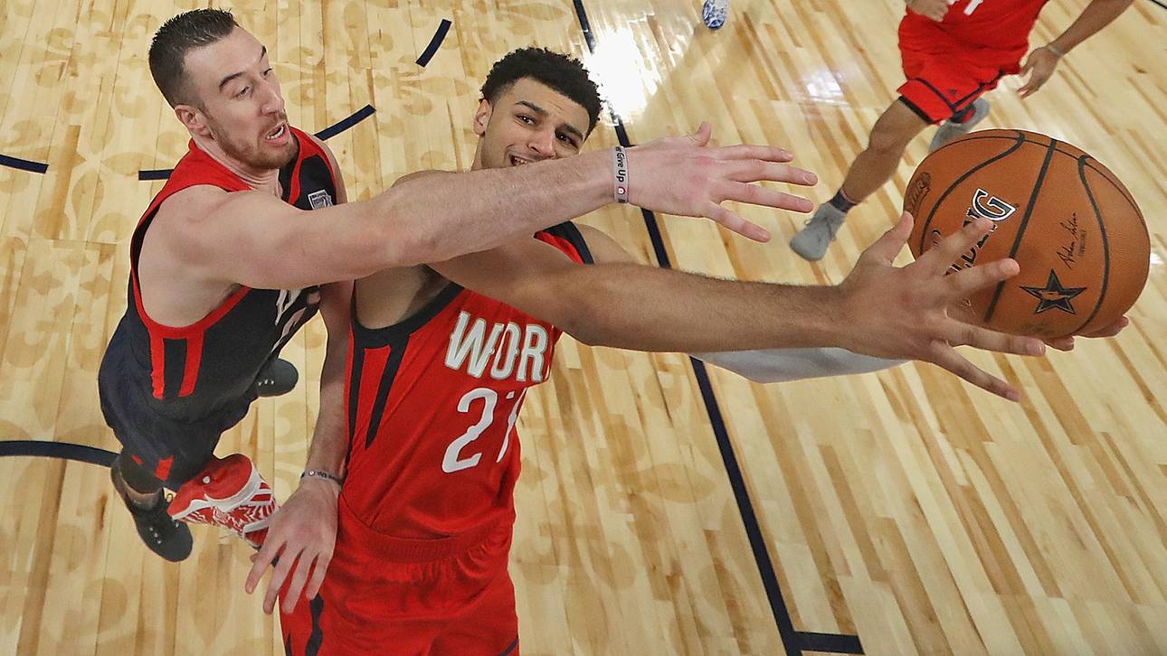 Weltauswahl siegt bei Spektakel