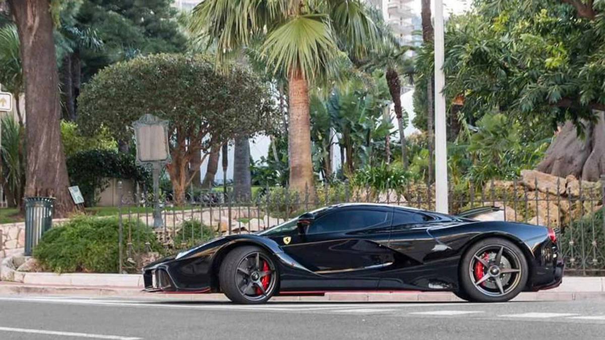 Felipe Massa kann in gewisser Weise als Vorbild von Lewis Hamilton bezeichnet werden. Denn der Brasilianer fährt seine LaFerrari schon länger spazieren - vornehmlich durch das mondäne Monaco