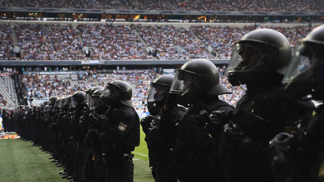 1860: Polizei riet zur Fortsetzung