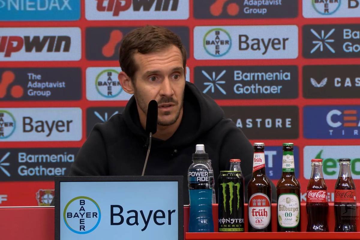 Freiburg-Trainer Julian Schuster gerät nach der Niederlage gegen Bayer Leverkusen wegen eines Werkself-Stars ins Schwärmen.