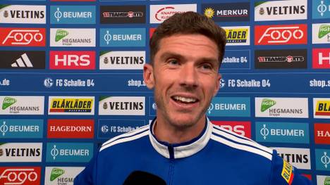 Nach dem 0:0 gegen den FC Bayern ist die Stimmung auf Schalke hervorragend. Neuzugang Robin Gosens lässt das auch im Interview ein klein wenig raushängen.