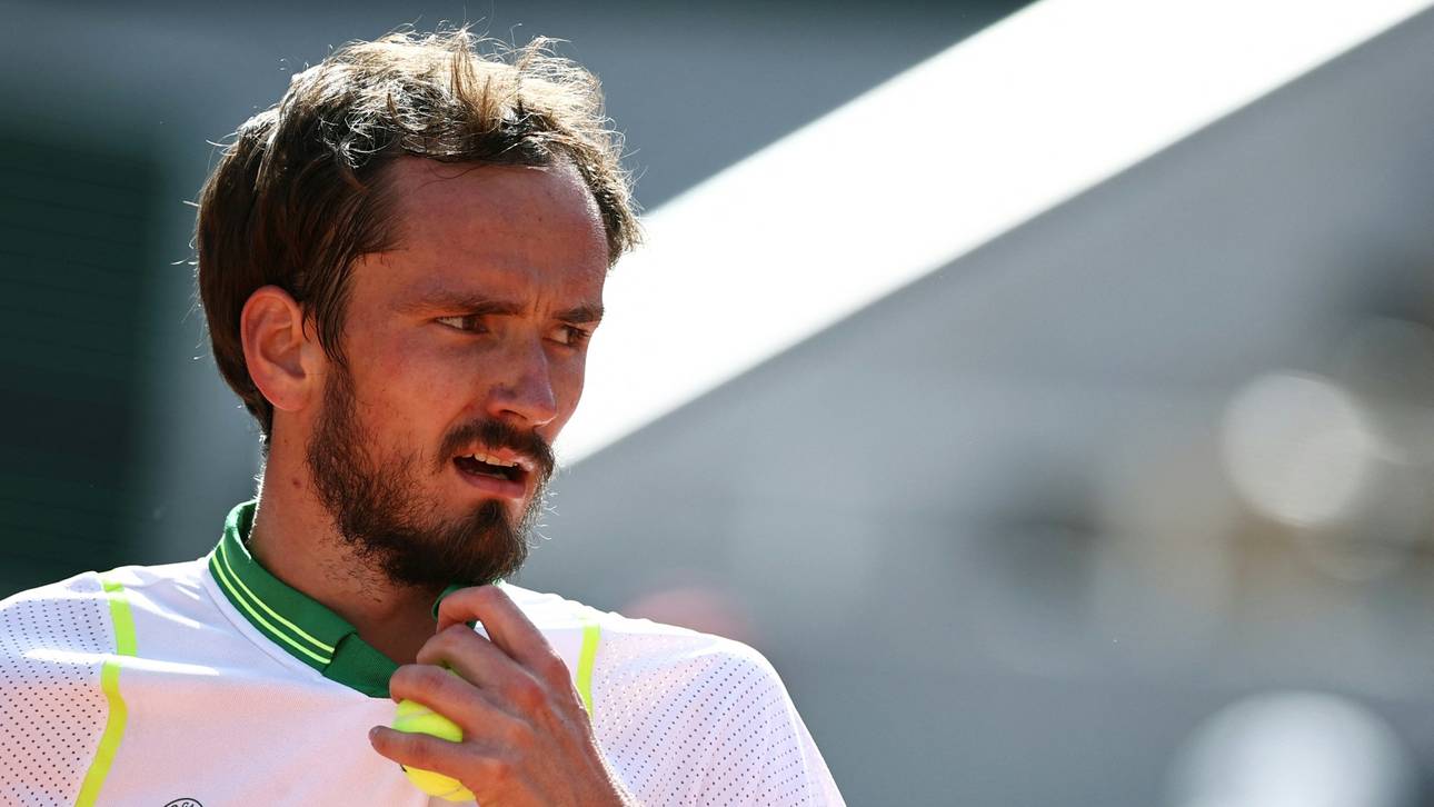 Paris: Mitfavorit Medwedew schon in der ersten Runde raus