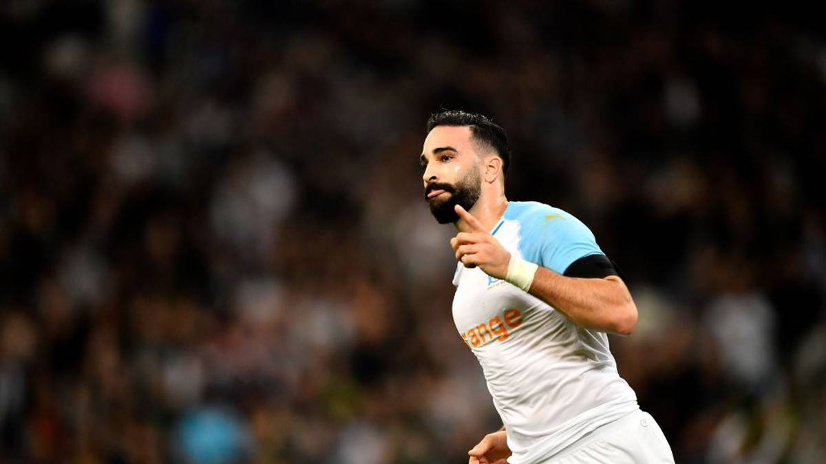 Wie die "L'Equipe" berichtet hatte, habe Rami unter anderem trotz Verletzung und ohne Wissen des Klubs an Dreharbeiten der TV-Show „Fort Boyard“ teilgenommen. Dadurch habe er eine kurzfristig anberaumte Trainingseinheit des französischen Erstligisten verpasst 