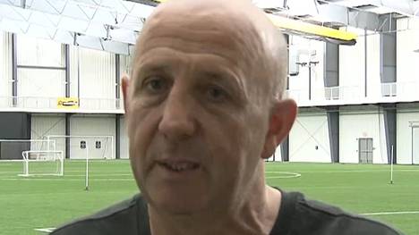 Der ehemalige Liverpool-Spieler Gary McAllister äußert sich zu den Gerüchten über einen möglichen England-Trainer. Als Schotte weiß er trotzdem, aus welchem Land der Coach stammen sollte.