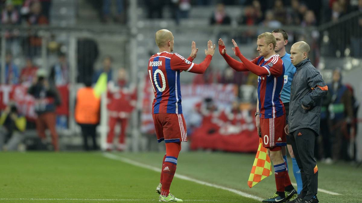 ARJEN ROBBEN: Für den Niederländer ist bereits nach 19 Minuten Schluss. Bis zu seiner Oberschenkelverletzung sorgt Robben wie gewohnt für Wirbel, für eine Bewertung reicht es beim Niederländer jedoch nicht. Ohne SPORT1-Note