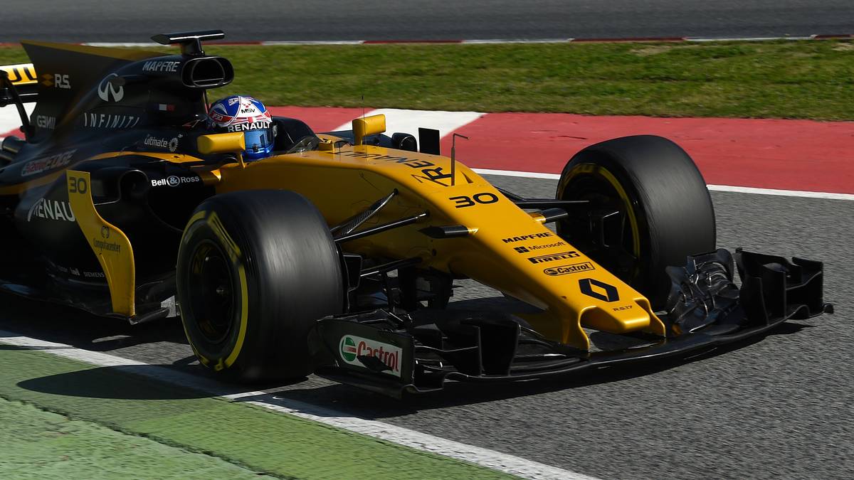 Bei Renault muss erneut der Motor gewechselt werden, Jolyon Palmer geht danach zwar wieder auf die Strecke, bleibt aber erneut liegen