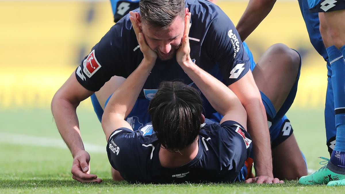 ...ehe neun Minuten später Adam Szalai das 2:0 erzielt