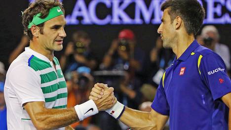 Novak Djokovic setzte sich erneut gegen Roger Federer (l.) durch