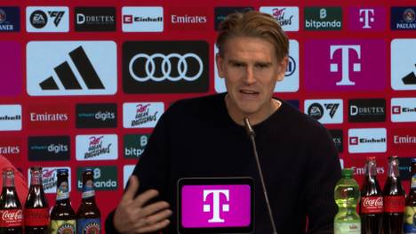 Nach der Nicht-Nominierung von Bayern-Shootingstar Lennart Karl äußert sich FCB-Sportdirektor Christoph Freund zu der Situation des 17-Jährigen. 