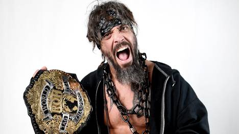 Jay Briscoe war amtierender Tag Team Champion der Liga ROH