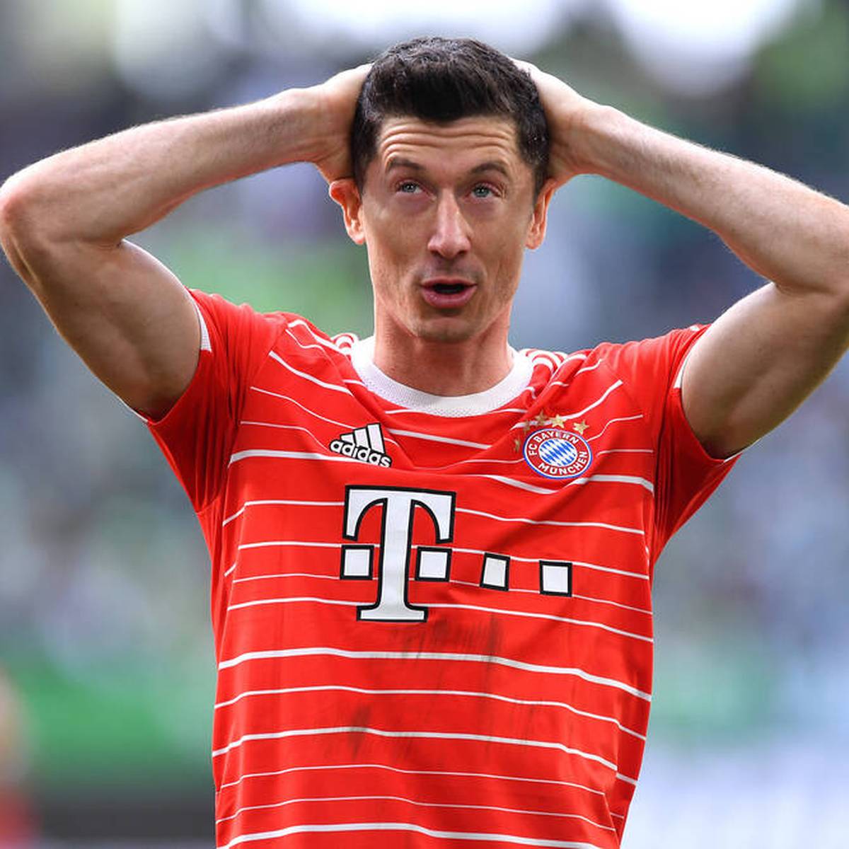 Der FC Bayern reagiert mit einer Stellungnahme auf die neuerlichen Diskussionen um Robert Lewandowski.