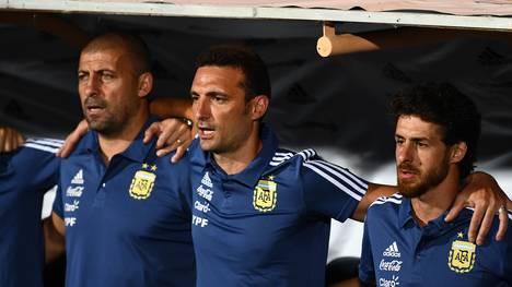 Lionel Scaloni (Mitte) übernahm die argentinische Nationalmannschaft nach der WM in Russland