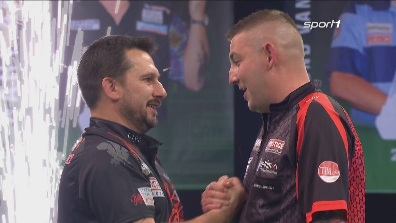 Darts Premier League: Jonny Clayton vs Nathan Aspinall 6:6