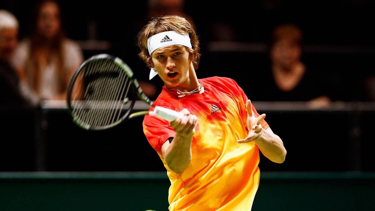 Zverev kämpft sich zum Auftaktsieg