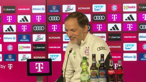 Am Sonntag steht wieder die Jahreshauptversammlung beim FC Bayern an. Das ist schon Tage vorher auf der PK der Münchner ein Thema - und ein Zwischenruf eines Reporters lässt Thomas Tuchel herzlich lachen.