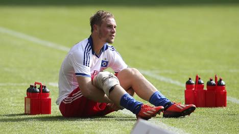 Hamburger SV v Eintracht Braunschweig - Nordcup 2013 Semi-Final