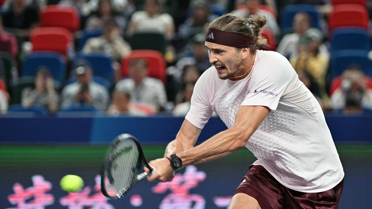 Trotz Knöchelverletzung: Zverev im Viertelfinale von Shanghai