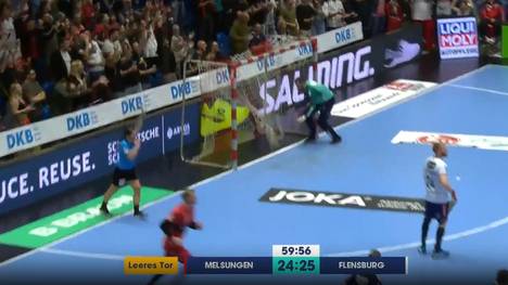 Die SG Flensburg-Handewitt will gegen die MT Melsungen einen Sieg feiern. Welch dramatisches Spiel sich aber bis zur letzten Sekunde entwickelt, hätte wohl kaum einer abgesehen. 