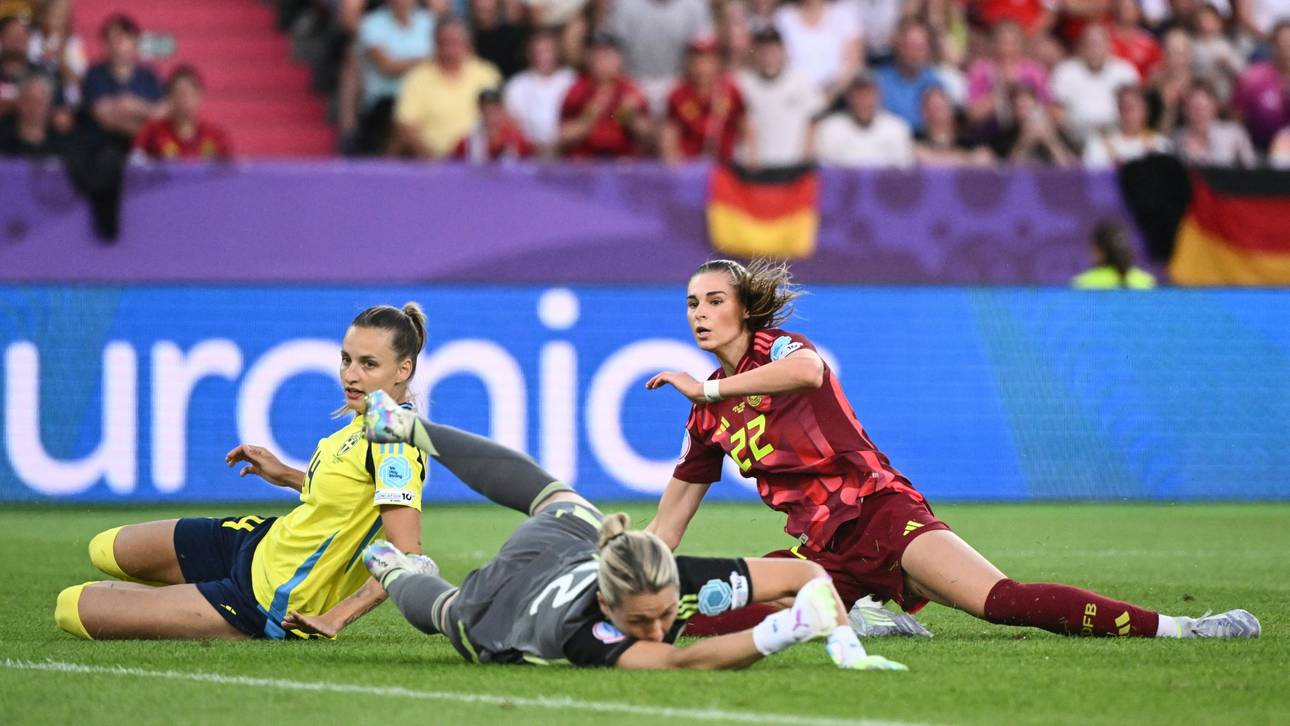 In Unterzahl und vogelwild: DFB-Frauen verlieren historisch