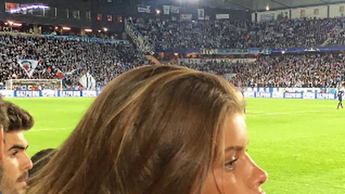 ...postete sie ein Foto von sich auf der Tribüne bei Reals Auswärtsspiel in der Champions League in Malmö. Beim 2:0-Sieg der Madrilenen sah Darving dabei einen Doppelpack von Ronaldo