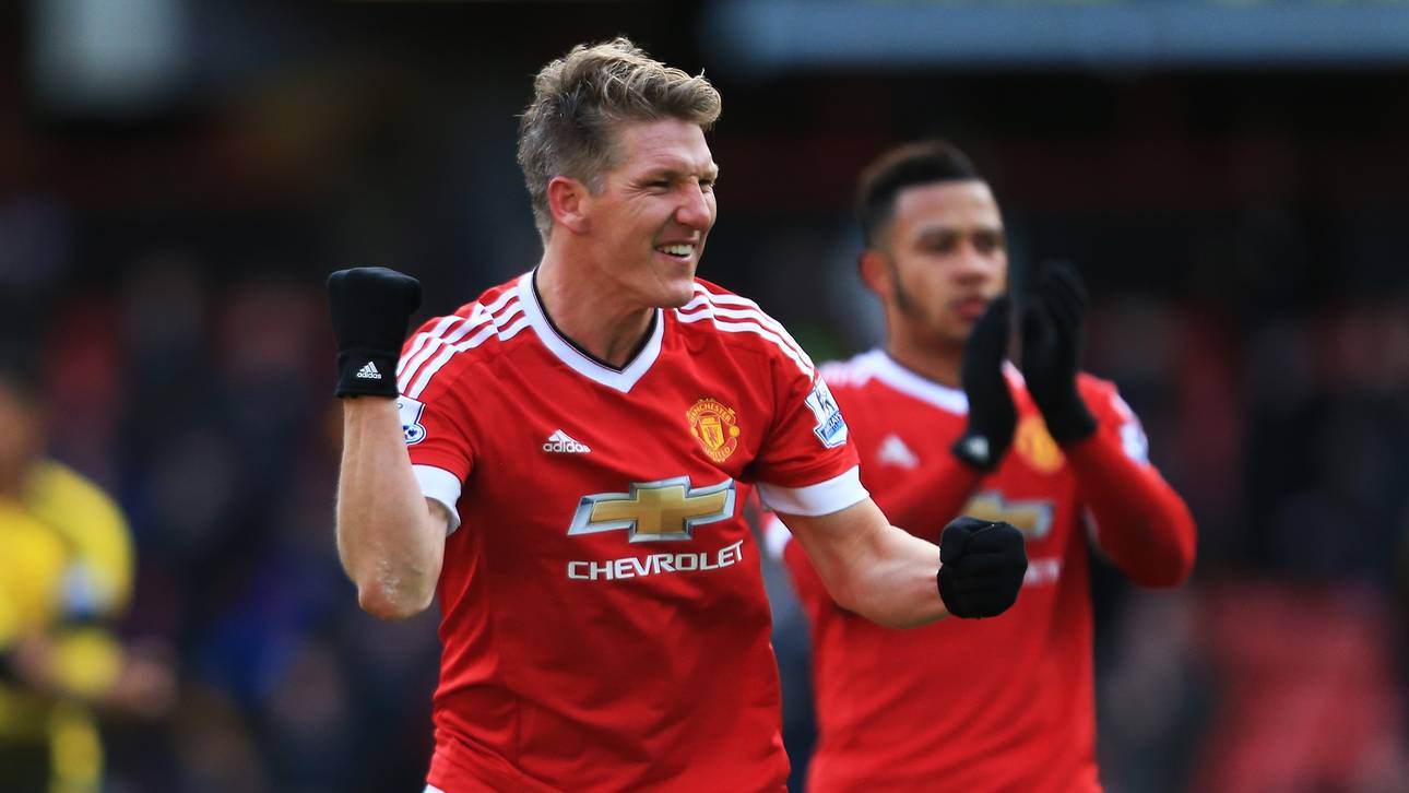 Uniteds Fans ehren Schweinsteiger