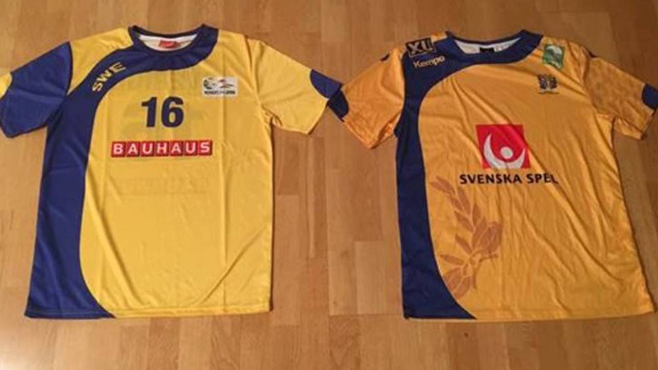 Das Gratis-Trikot von Bauhaus (l.) und das Original-Trikot von Kempa (r.)