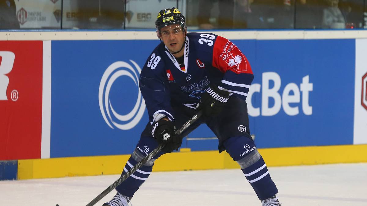 THOMAS GREILINGER erzielt in der vergangenen Saison die meisten Powerplay-Tore in der DEL. Der linke Flügelspieler  ist in Ingolstadt schon ein alter Hase, spielt dort seit 2008 und wird 2009/10 zum DEL-Spieler des Jahres gewählt