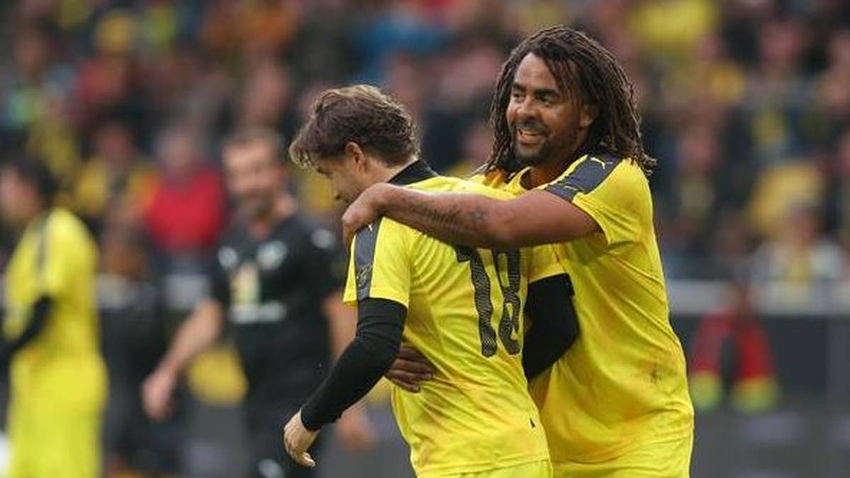 ... Spaßvogel Patrick Owomoyela