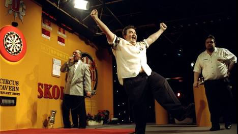 Phil Taylor wurde 1999 Weltmeister der PDC