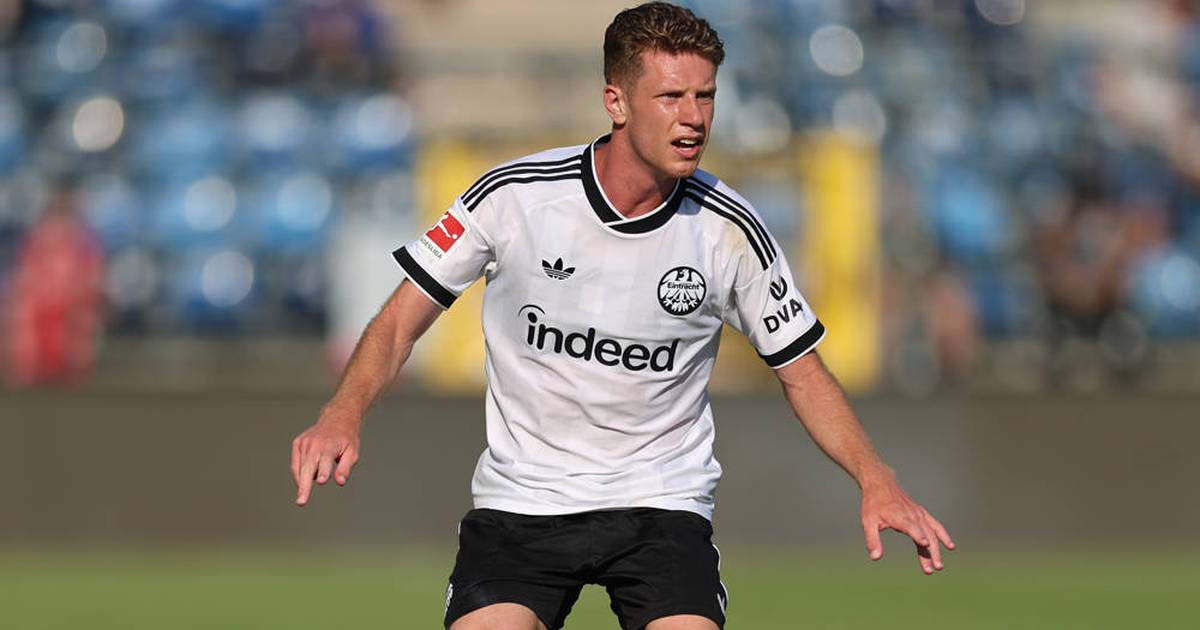 Eintracht talent Baum stays: BVB misses out
