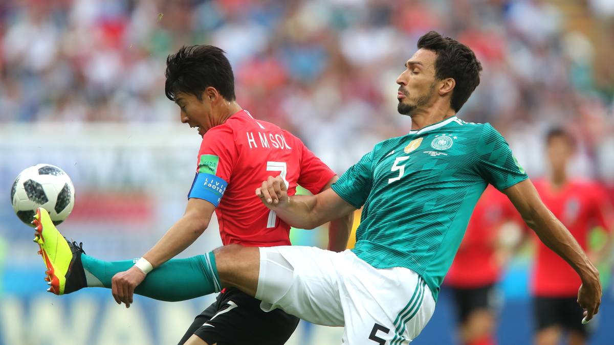 MATS HUMMELS: Stand nach verletzungsbedingter Pause gegen Schweden in der Startelf. Reihte sich gut ein, klärte zunächst gut gegen Son (13.) und war für die einzige deutsche Mini-Chance in der ersten Halbzeit verantwortlich mit einem Gestochere nach einem Eckball (39.). Rette die deutsche Elf oftmals in letzter Sekunde. Schimpfte lauthals Richtung Müller nach dessen Fehlpass (67.). Bester Mann in Halbzweit zwei, vergab aber eine Super-Chance per Kopf (87.). SPORT1-Note: 4