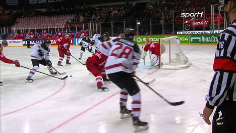 Kanada konnte sich nur durch deutsche Schützenhilfe für das Halbfinale qualifizieren. Jetzt schlagen die Ahornblätter überraschend Russland.