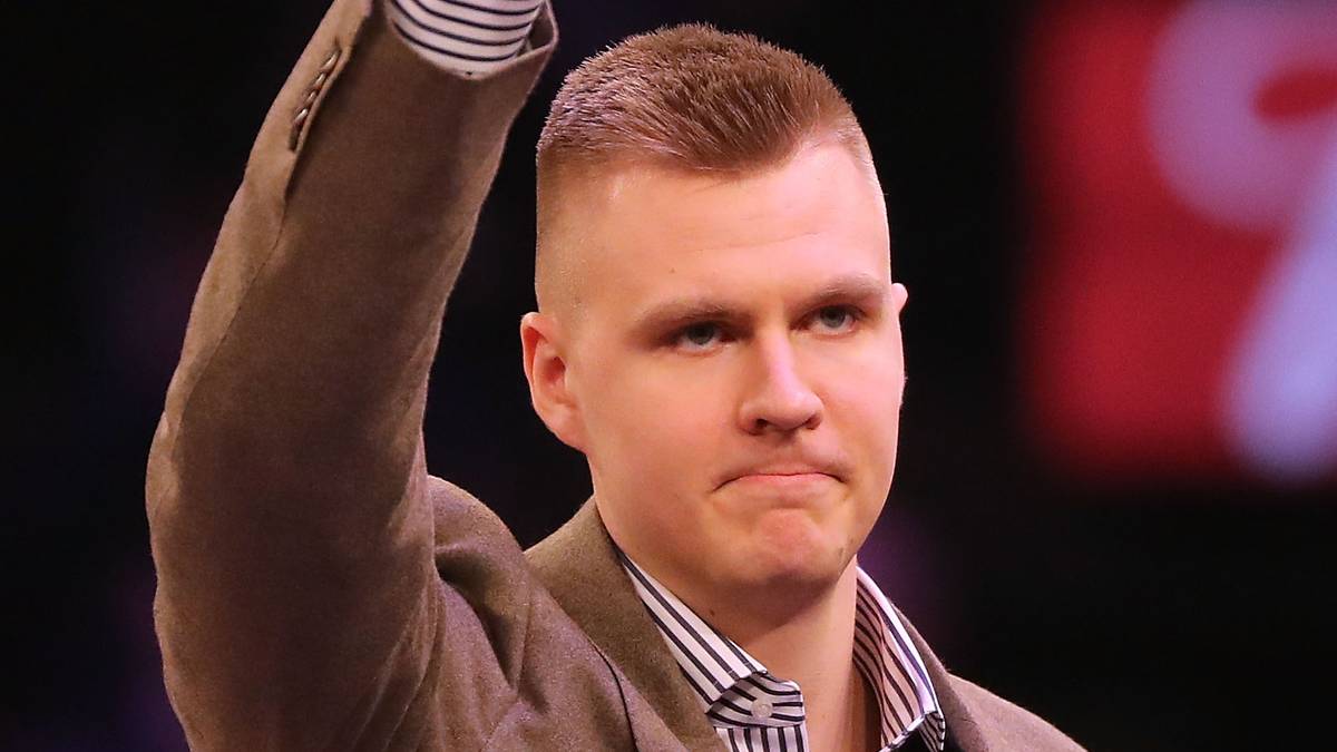 FAZIT: Die Stärke der Mavericks liegt eindeutig in der Offensive, wo neben dem Star-Duo Porzingis und Doncic auch zahlreiche weitere Spieler überzeugen können. Doch defensiv ist vor allem auf den Guard-Positionen kein überdurchschnittlicher Verteidiger, der einen gegnerischen Guard an die Kette legen kann, dabei